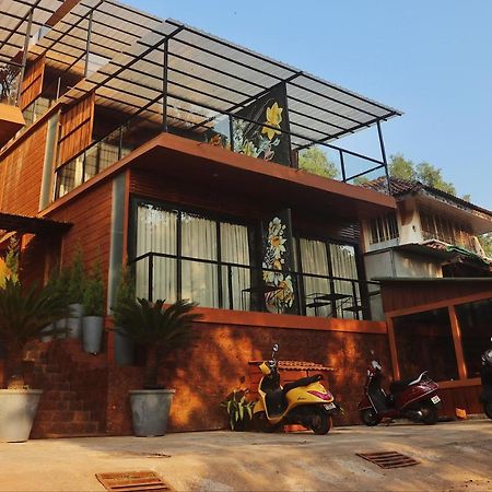 Amazonika Boutique Resort Arpora Buitenkant foto