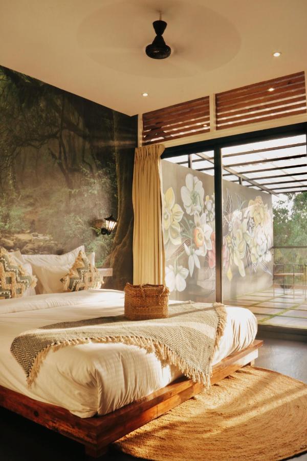 Amazonika Boutique Resort Arpora Buitenkant foto
