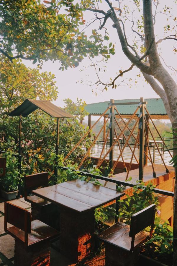 Amazonika Boutique Resort Arpora Buitenkant foto