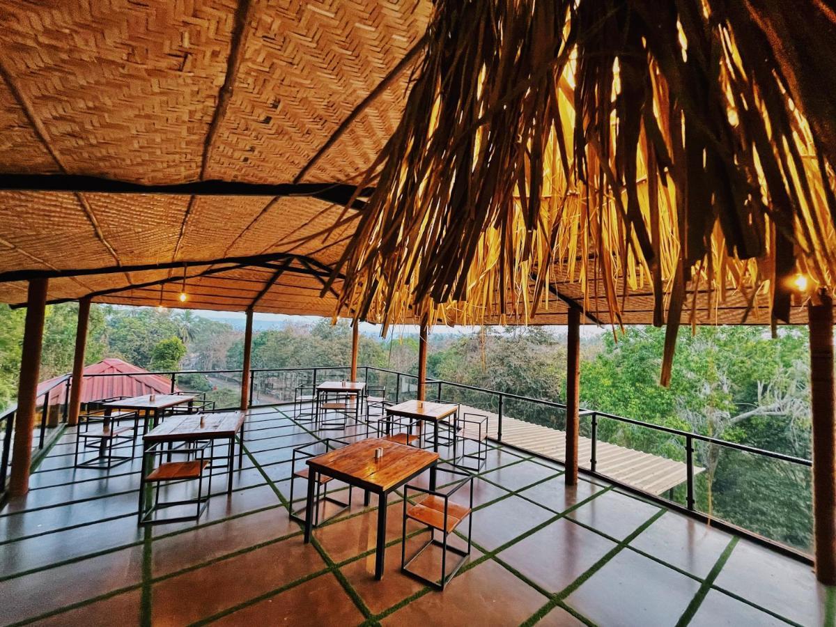 Amazonika Boutique Resort Arpora Buitenkant foto